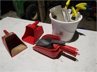 scoops,bucket & items