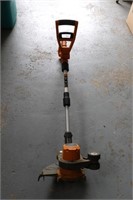 Battery Operated Worx Weed eater with charger &