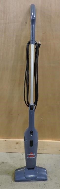 BISSELL 3106-W HAND VAC W/EXTENSION HANDLE WORKING