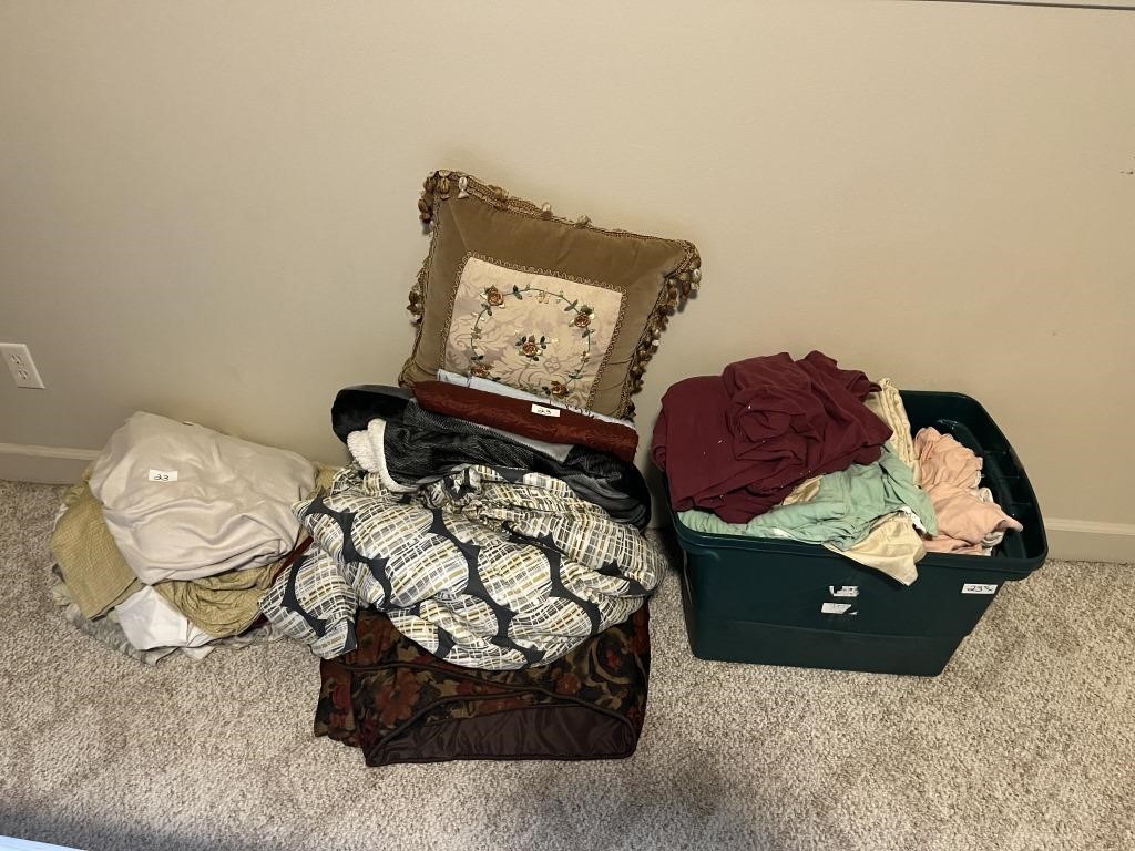Large Lot of Sheets, Blankets, & Comforters
