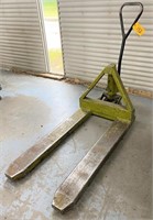 HYD. PALLET TRUCK-JACK (DELAYED DELIVERY 9/27)