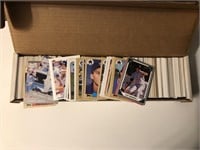 Lot of 1,000 Baseball Trading Cards-Mixed years
