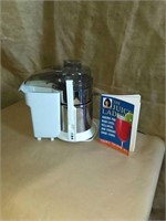juice lady juicer and book