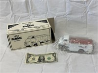 Texaco 1952 GMC Die Cast Fuel Tanker Truck