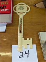 Budd's Shoes Somerset, PA Thermometer - 9"