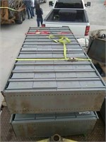 Metal parts cabiner