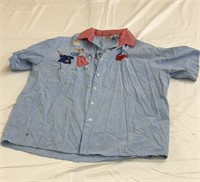 Embroidered denim look button up 20W