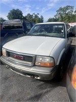 2000 GMC JIMMY/ENVOY WHITE, 109K MILES, 4 DOOR