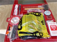 Automobile safety kit