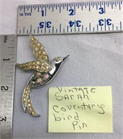 OF) VINTAGE SARAH VOVENTRY BIRD PIN, MISSING ONE