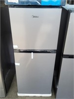 Midea - 4.5 Cu Ft Compact Refrigerator