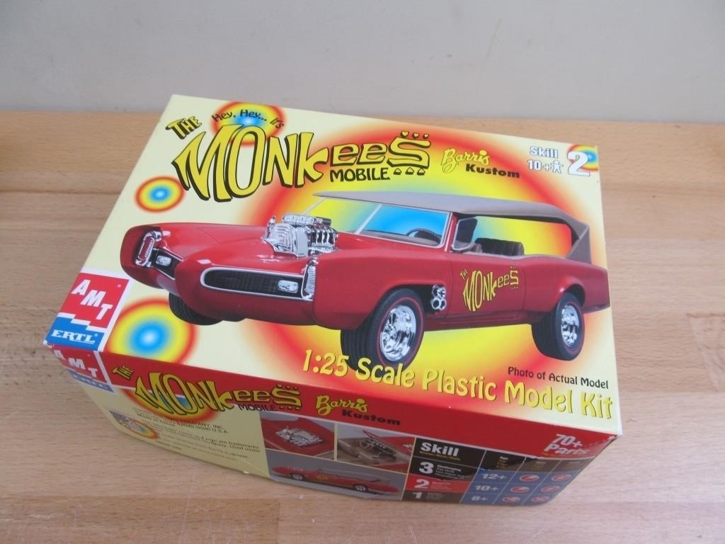 AMT ERTL The Monkees Mobile Model Car