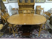 KROEHLER OBLONG EXTENSION DINING TABLE W/6 CHAIRS