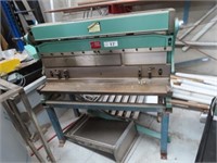 Chinese hand operated sheetmetal folder/press brak
