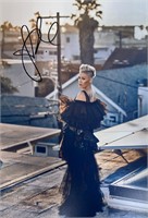 Autograph COA Pink Photo