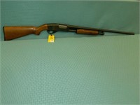 Smith & Wesson Model 916A Pump 12 Ga Shotgun