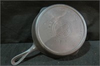 GRISWOLD # 7 SLANT BLOCK CAST IRON SKILLET