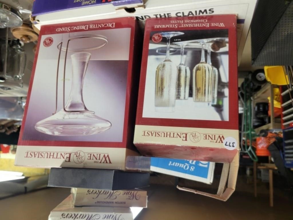 Wine Glasses & Wine Glass Decor