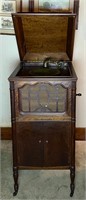 RARE ANTIQUE  WIDDECOMB FURNITURE PHONOGRAPH