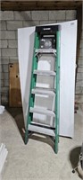 Husky 6' Fiberglass Ladder