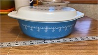 Vintage Pyrex 045 Blue Snowflake Garland Oval