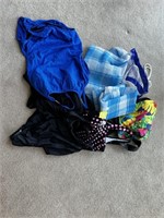 Women's 1 Piece Swimsuits & Beach Bags