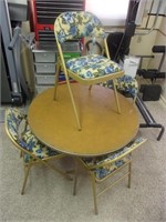 Vtg Vinyl Top Round Card Table W/Chairs See Info