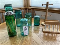 Set of 4 VTG Emerald Green Glass Canister Jars