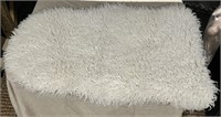 Small 2ft x 3ft White Shaggy Rug