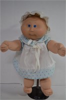 Original 1982 Cabbage Patch Kids Doll, Great Cond.
