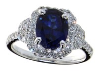 14kt Gold 3.15 ct Oval Sapphire & Diamond Ring