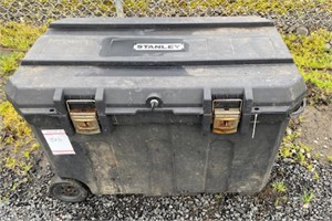 Stanley toolbox with caster