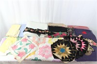 10+Pcs. Beautiful Vintage Quilting Fabric Pieces
