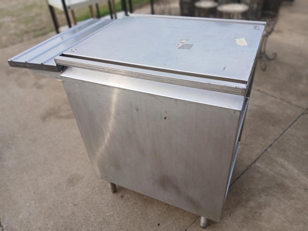 Stainless steel table