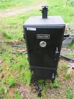 DYNA-GLO SMOKER LITTLE USE