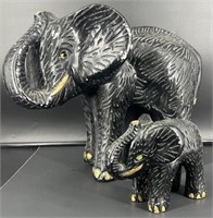 Large Vintage Elephant With Baby Floor Figurine