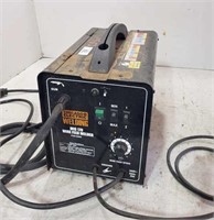 Chicago Electric Mig 170 Wire Feed Welder