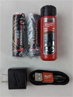 MILWAUKEE LITHIUM BATTERY CHARGER