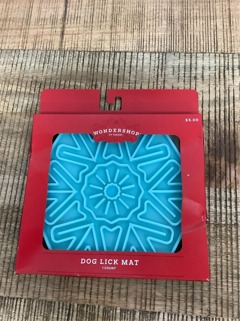 $5  Snowflake dog lick mat