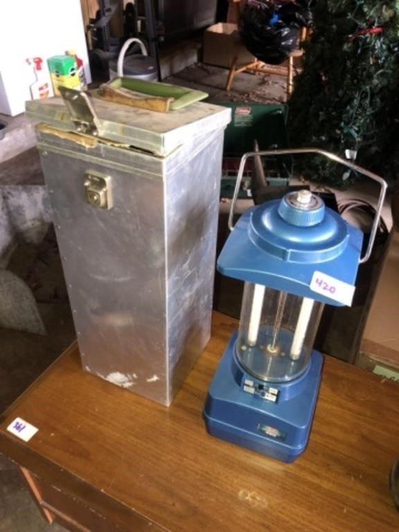 Vintage Ray-O-Vac Lantern & Aluminum Case