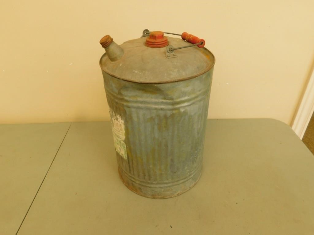 Large fuel / oil can 18 in tall