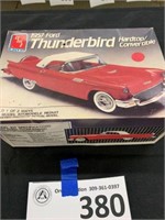 1957 Ford Thunderbird Model Kit