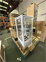 Refrigerated Glass Front Cake Display Cabinet