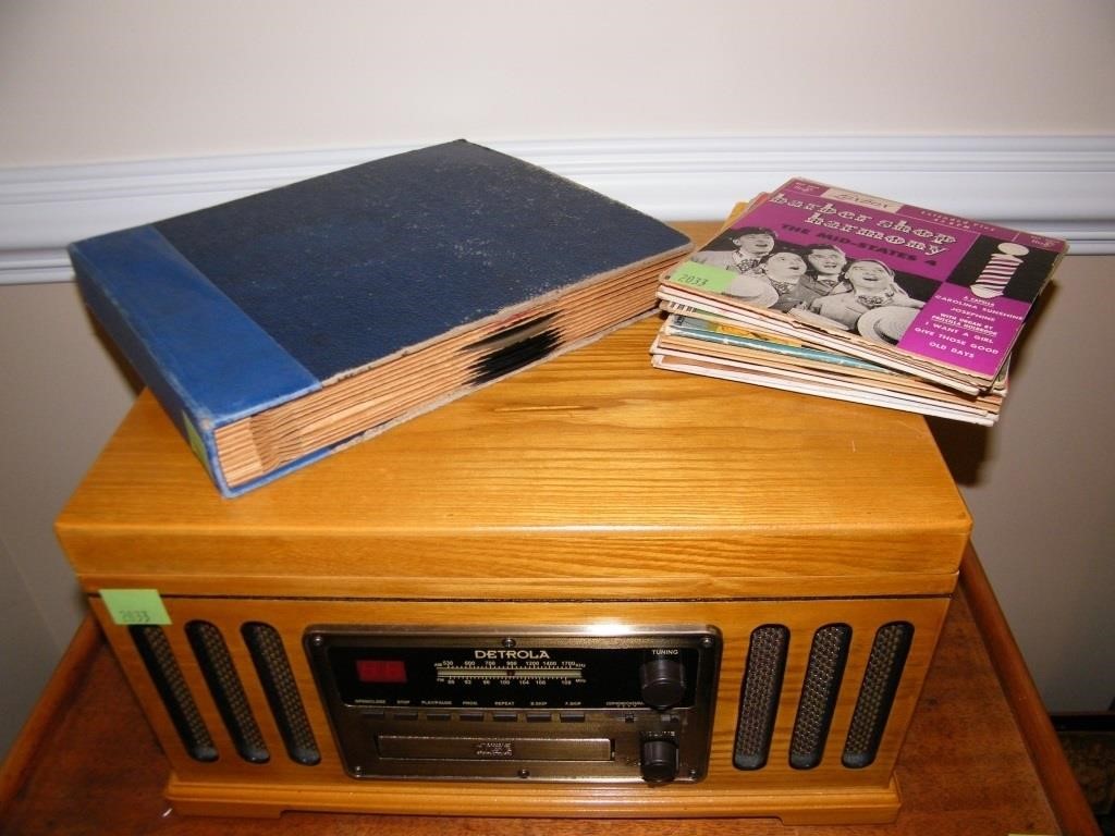 DETROLA RECORD PLAYER, RADIO, DISC PLAYER &