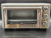 Oster Toaster Oven. Like new, tested wking