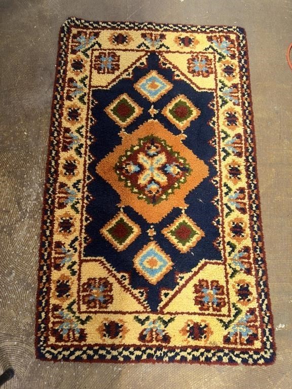 Vintage rug-30” x 50”