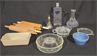 Assorted Vintage Style Kitchenware Items