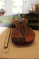Older Violin, Bow & Case