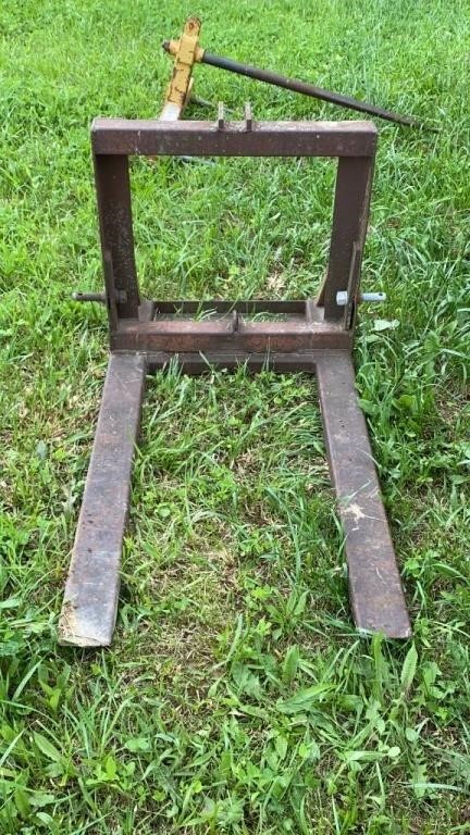 3 Point Hitch Pallet Forks