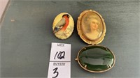 Jewelry lot - 3 brooch/ pins